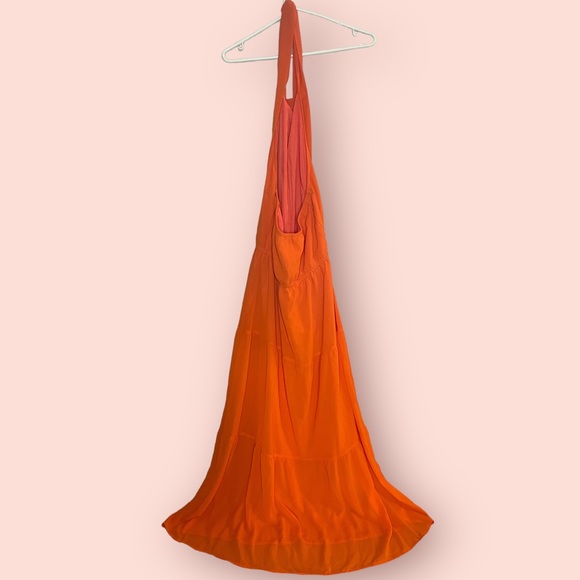 Pretty Garden Halter Neck Long Dress - Picture 4 of 16